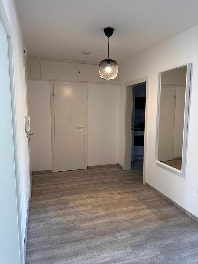 A&V Apartments Wunderschoene Rheinblick Wohnung Zum Entspannen Apt Ela Duisburg Exterior foto